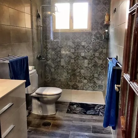 Casa Amarilla Junto Al Mar Tatil Evi *