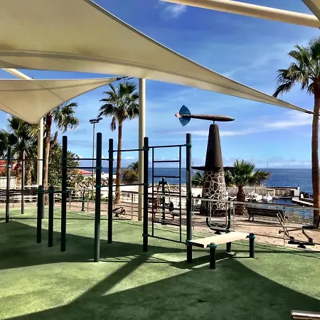Casa Amarilla Junto Al Mar * カンデラリア